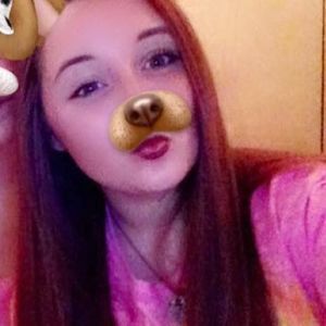 Meet your Posher, Lachea