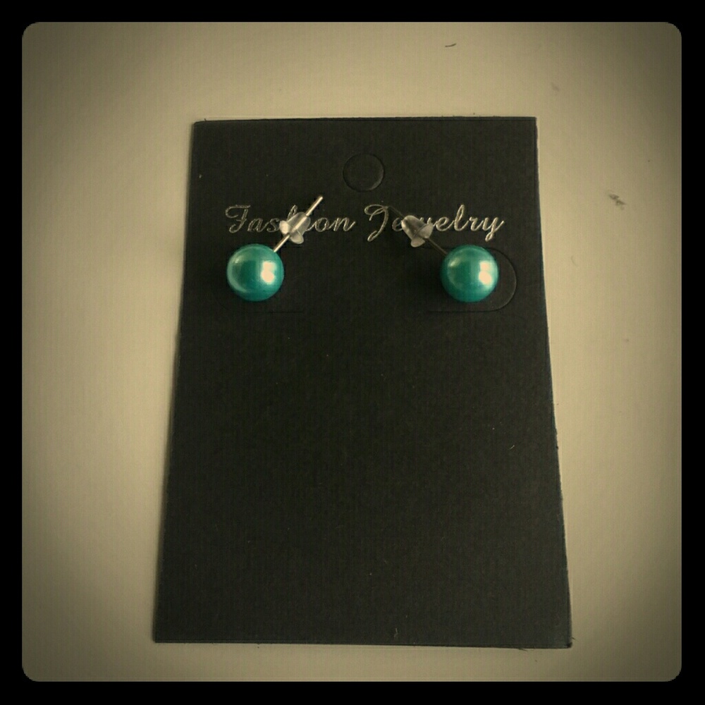 Beautiful Aqua Pearl Earrings