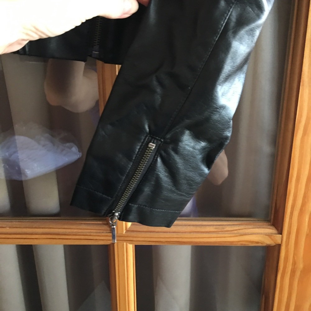 Jacket - Picture 2 of 4