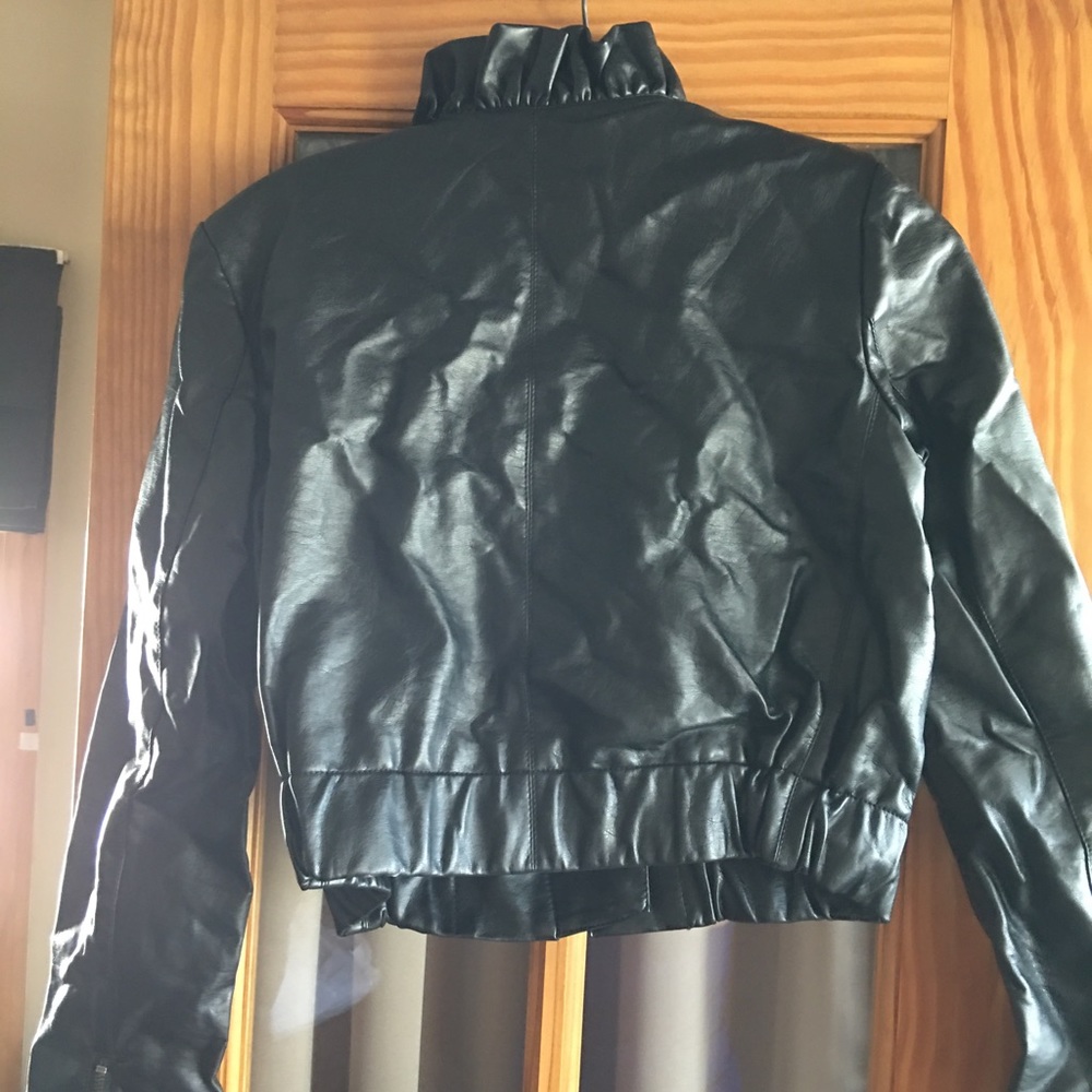 Jacket - Picture 4 of 4