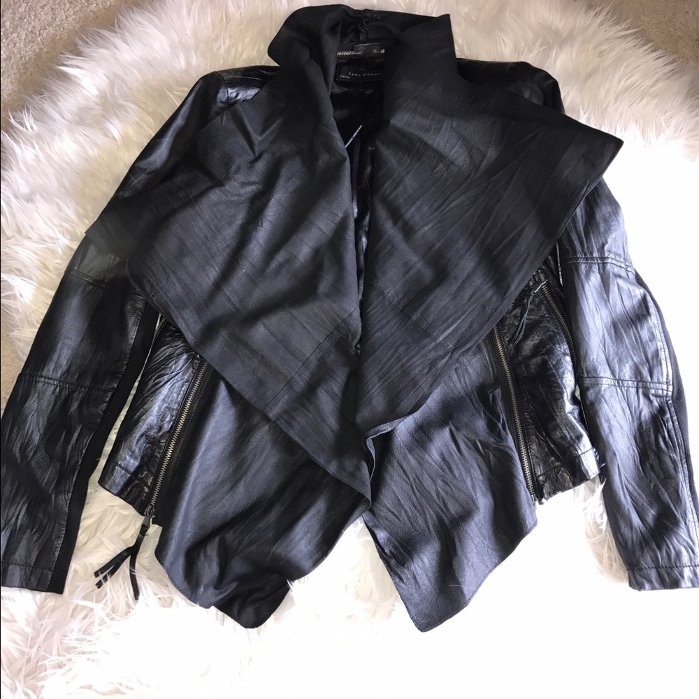 Black draped leather jacket 💥