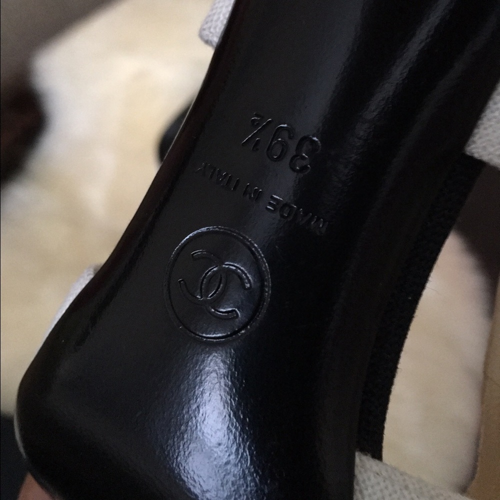 💥🎊👏SOLD ON TRADESY👏🎊💥 Chanel sling back pump - Picture 4 of 6