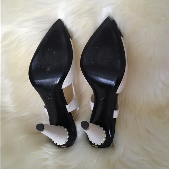 💥🎊👏SOLD ON TRADESY👏🎊💥 Chanel sling back pump - Picture 6 of 6
