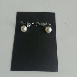 Beautiful White Pearl Earrings