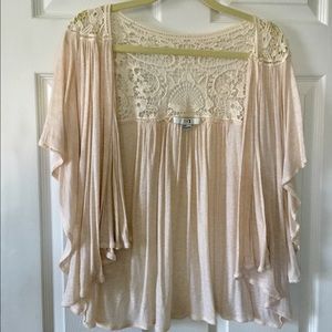 Batwing Short Sleeved Cardigan