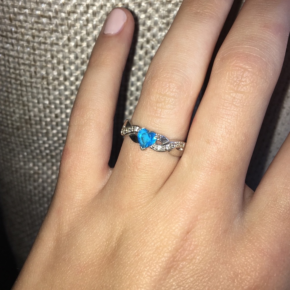 Sterling silver Saphire heart ring