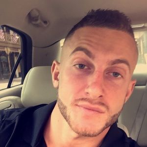 Meet your Posher, Hunter