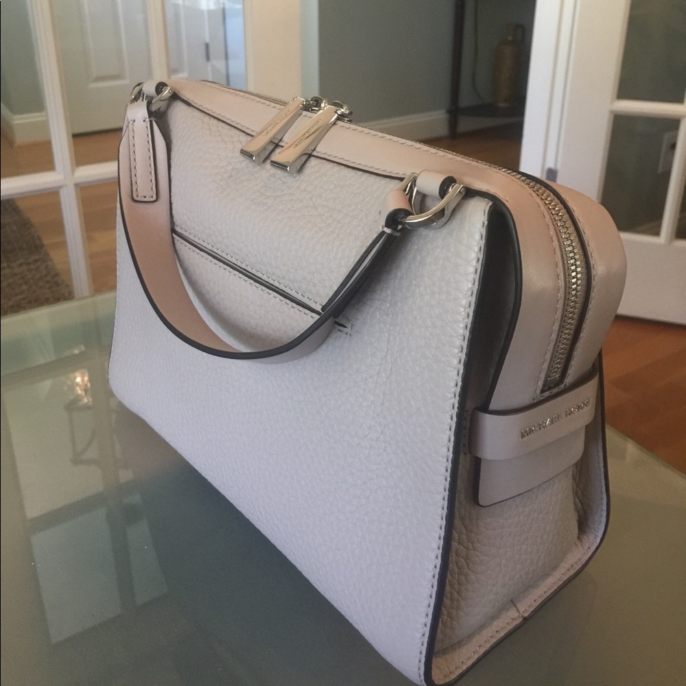 Price Drop!! Michael Kors shoulder bag NWT