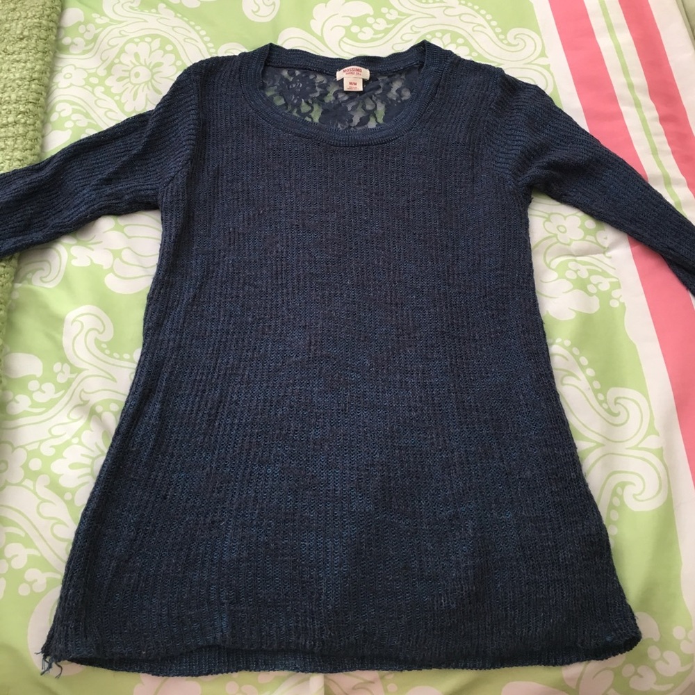 Blue 3/4 lace back sweater