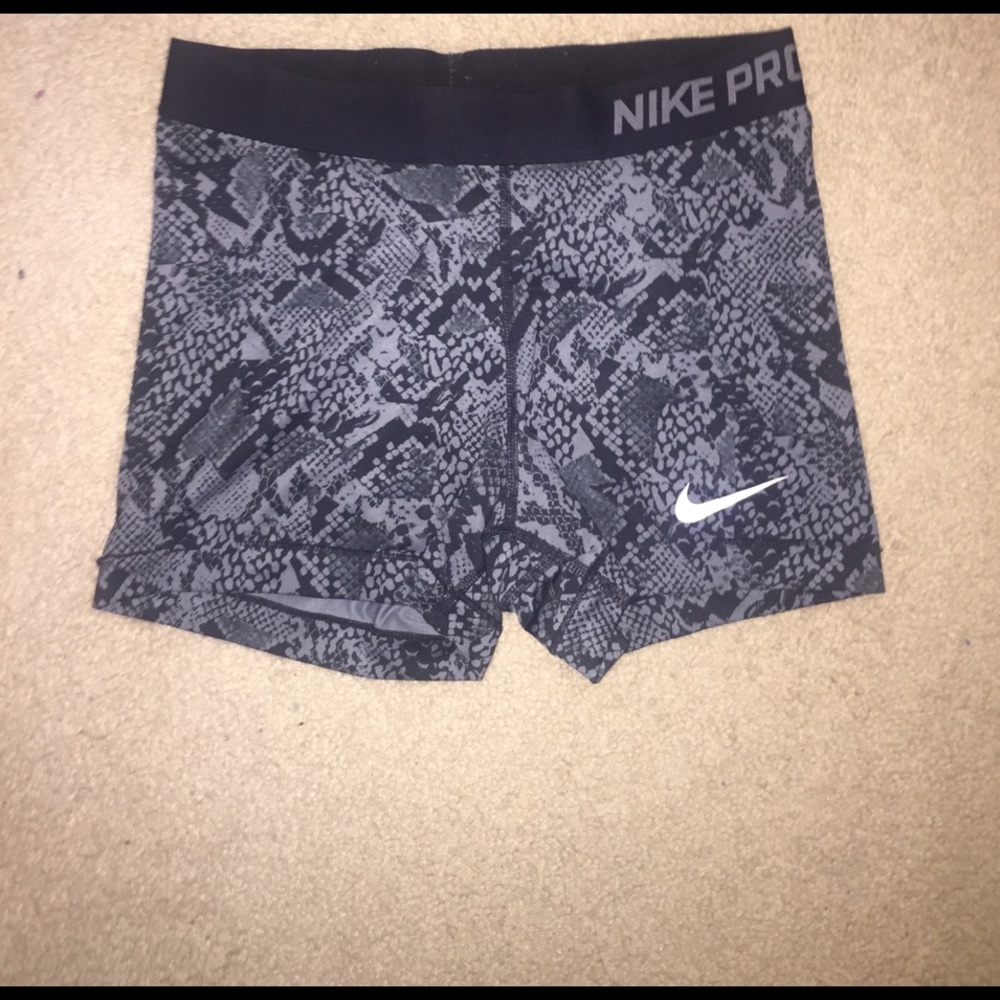 Nike pro spandex