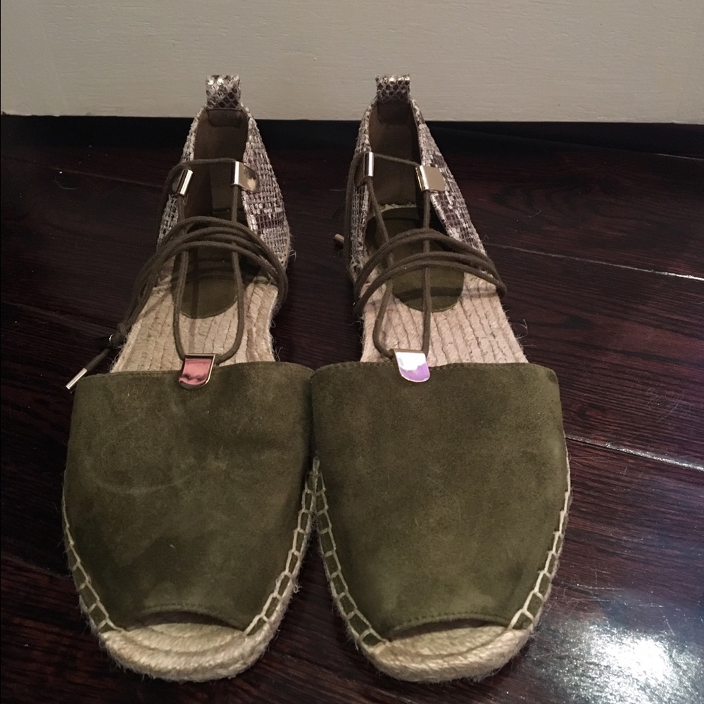Green/ Snakeskin espadrilles