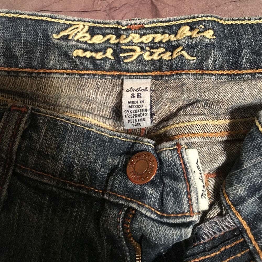 Abercrombie & Fitch boot cut jeans. Size 8R. EUC - Picture 4 of 6