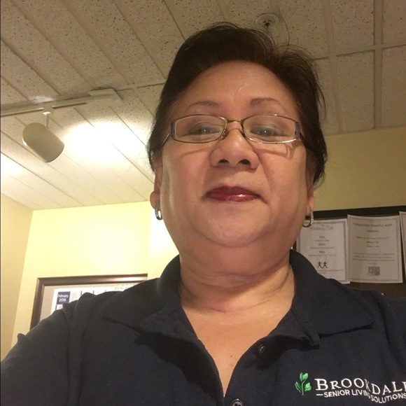 Meet your Posher, Eva - Picture 1 of 1