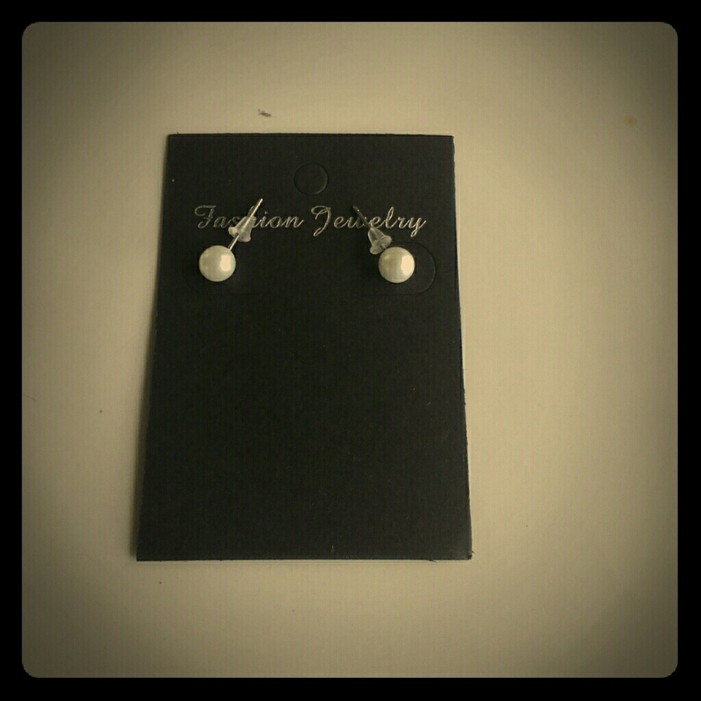 Beautiful White Pearl Earrings