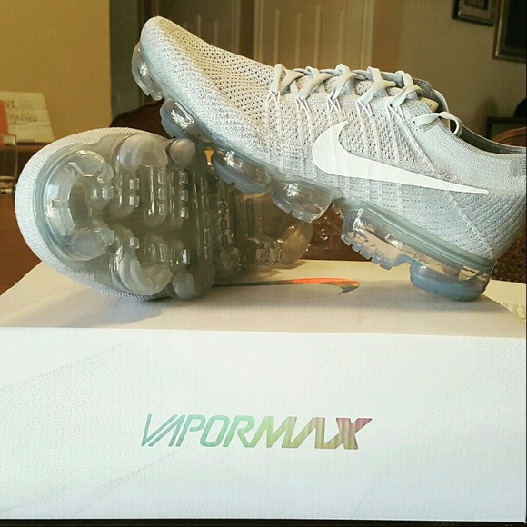 Nike Air Vapormax Flyknit Pure Platinum