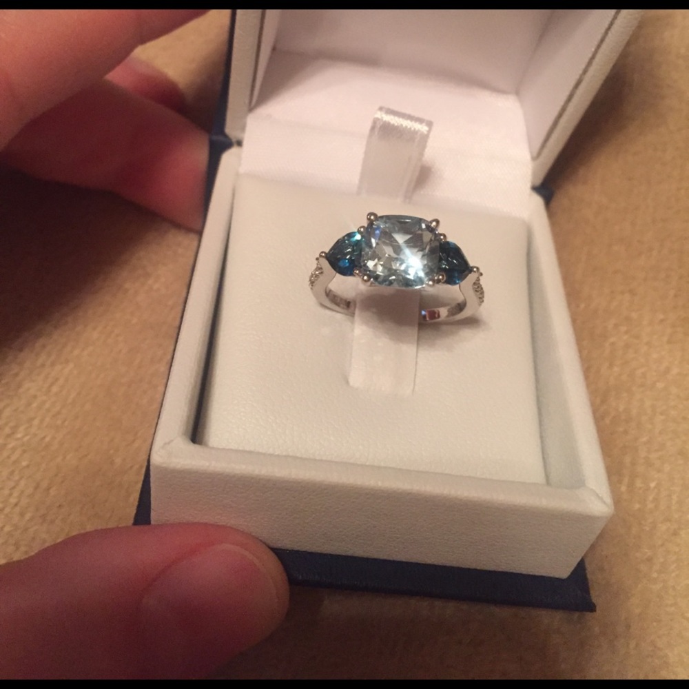 3-Stone Ring! - image 4