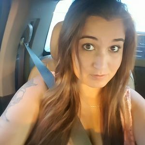 Meet your Posher, Katelyn