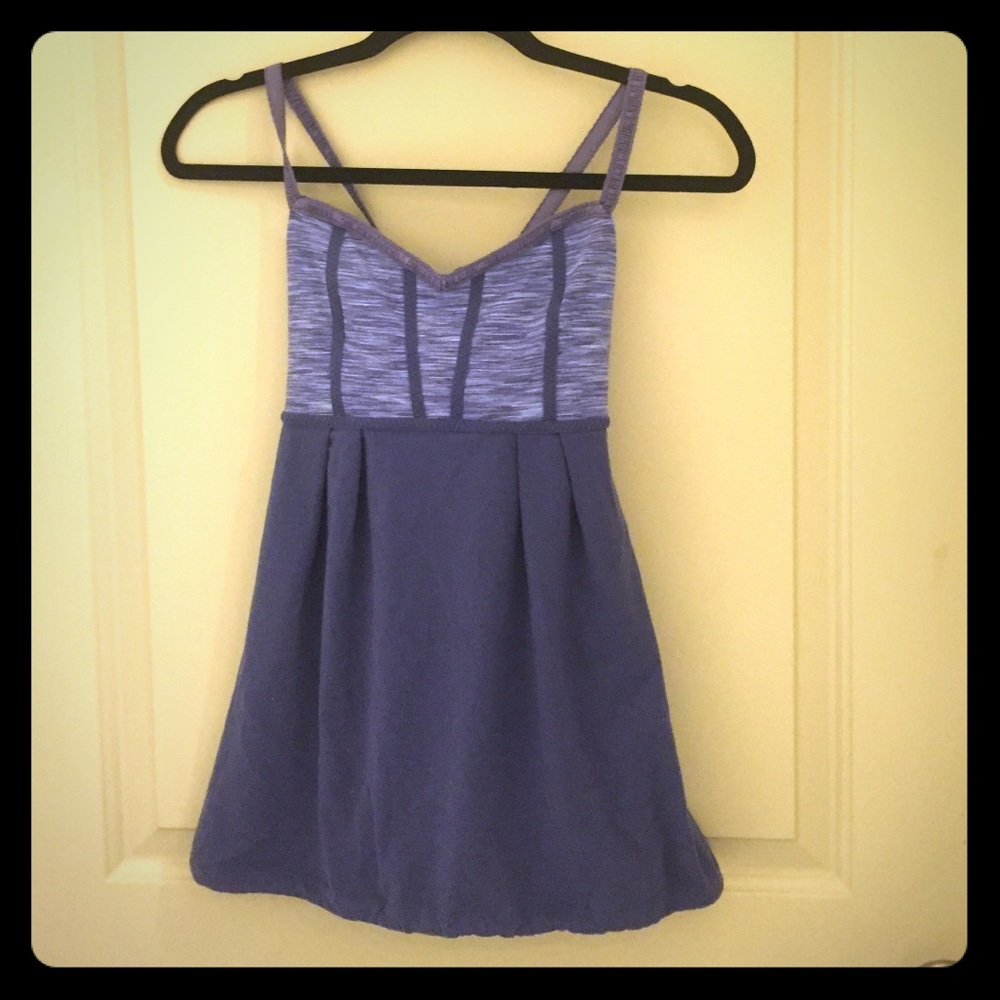 💜 Lululemon tank top size 6 💜
