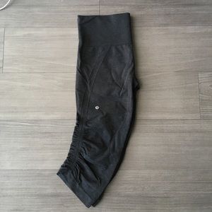 Lululemon charcoal pants
