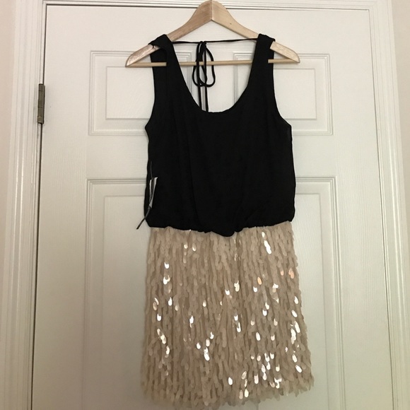 Va-va-boom party dress! - Picture 3 of 3