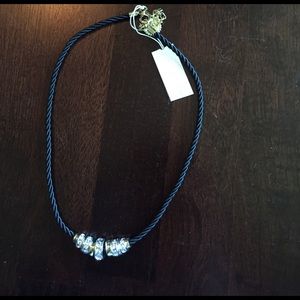 New Jessica Simpson gold basic necklace