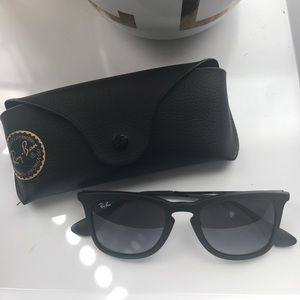 💖Ray Ban💖 Black Ericka