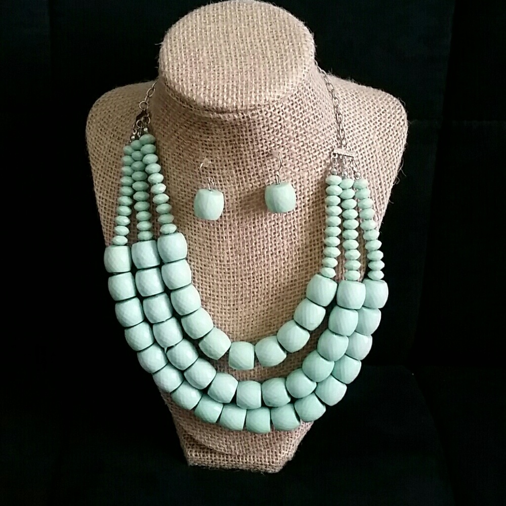 Beaded Necklace & Earrings