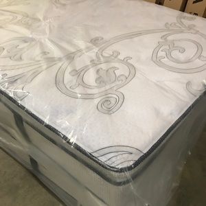 Meet your Posher, Chisom