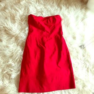 Strapless red mini dress 💥