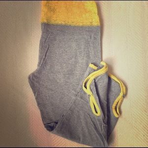Lounge capris