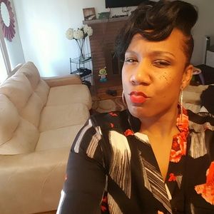 Meet your Posher, May