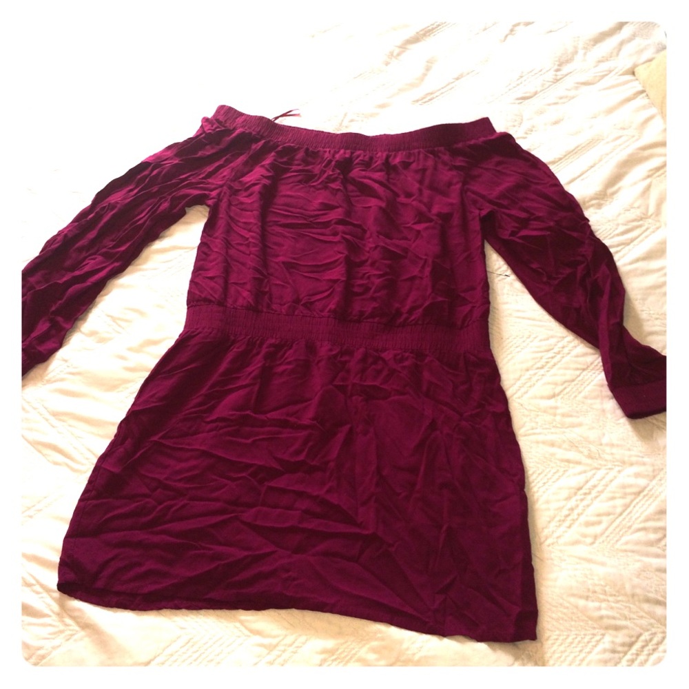 NWOT off the shoulder dress