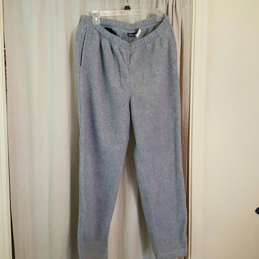 Patagonia Fleece pants, labeled size XL.