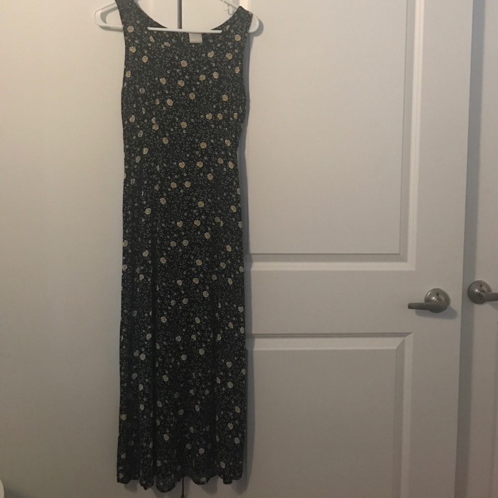 Floor length, floral patterned, vintage dress