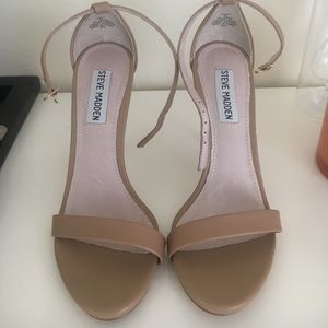 Steve Madden "Stecy" nude heels, sz 7
