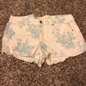 American Eagle Floral Shorts