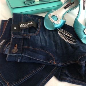 Express Mid Rise Leggings 6R