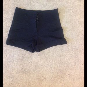 Arden b black high-waisted shorts