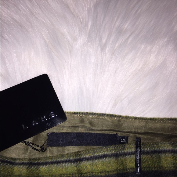 L.A.M.B SKIRT - Picture 3 of 5