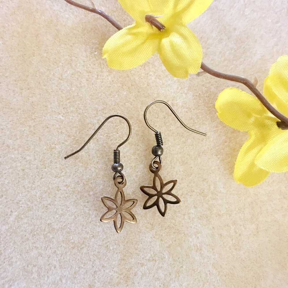Flowers Earrings 🌺