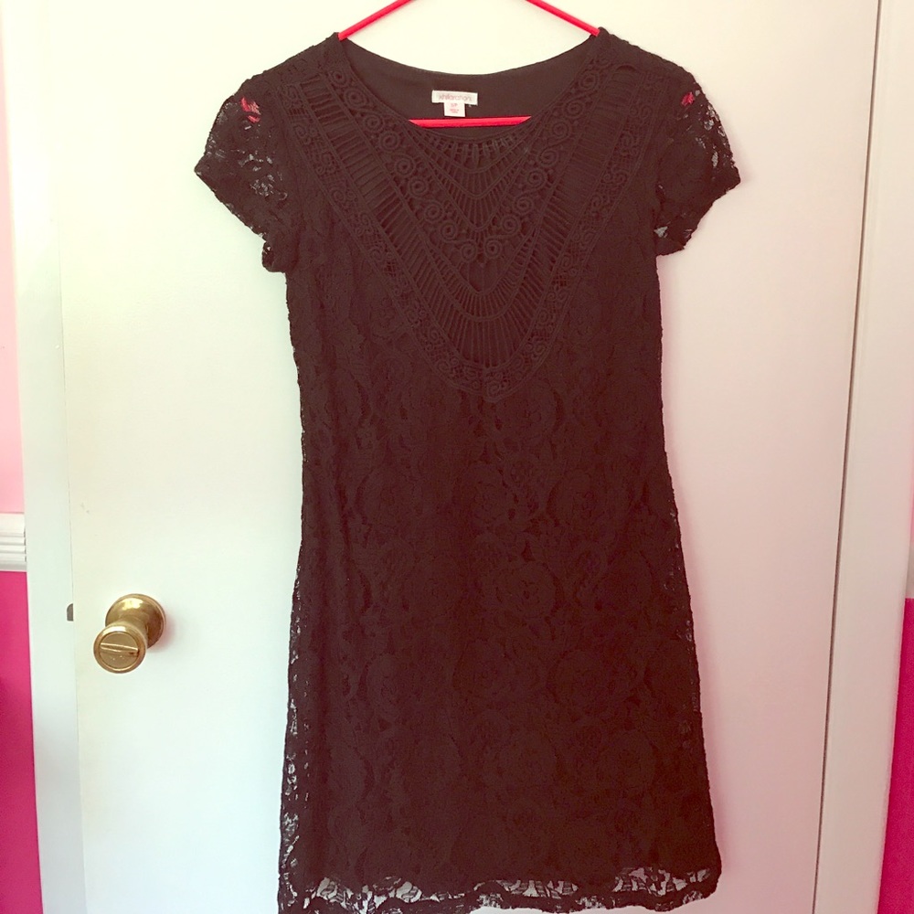 Black lace dress