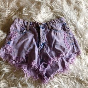 Purple high waisted shorts 💥