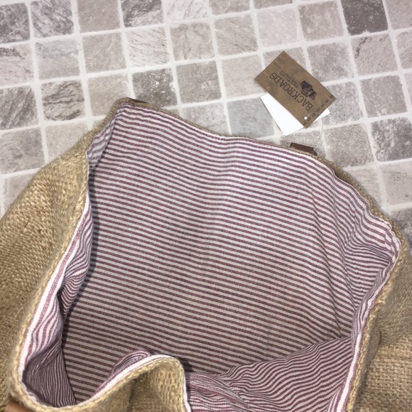 Love weekend bag! Brand new - Picture 5 of 5