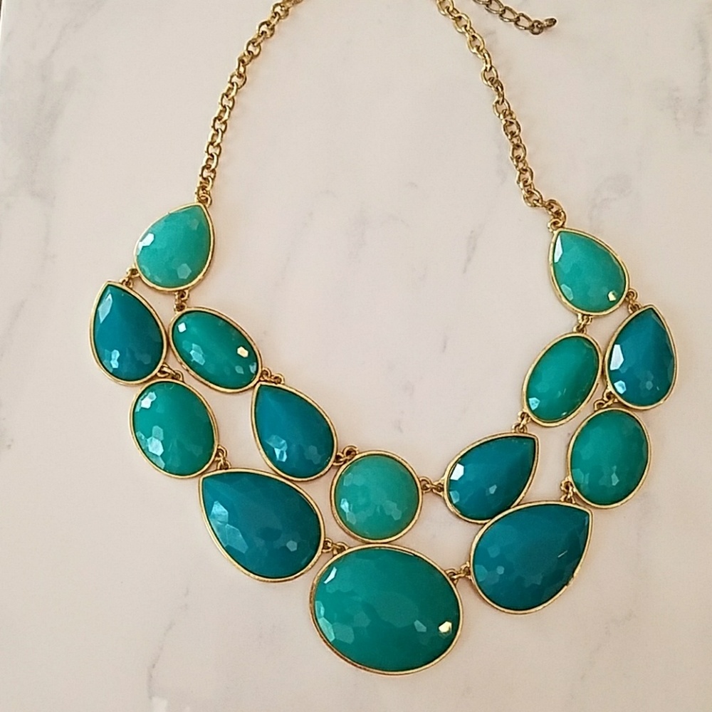 Green jewel necklace