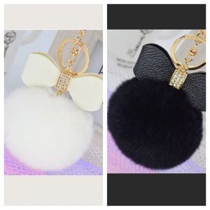 🆕2 for $14 Faux fur pom pom key chain