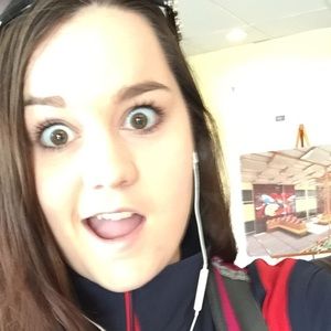 Meet your Posher, Haley