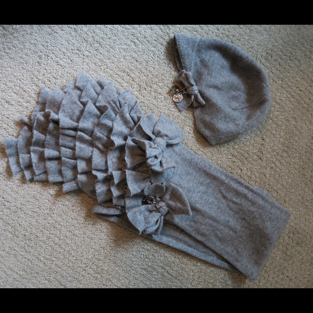 Juicy Couture Grey Cashmere Hat and Scarf Set
