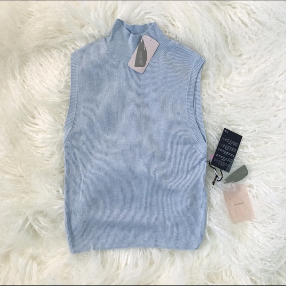 Ribbed Knit Turtleneck Top