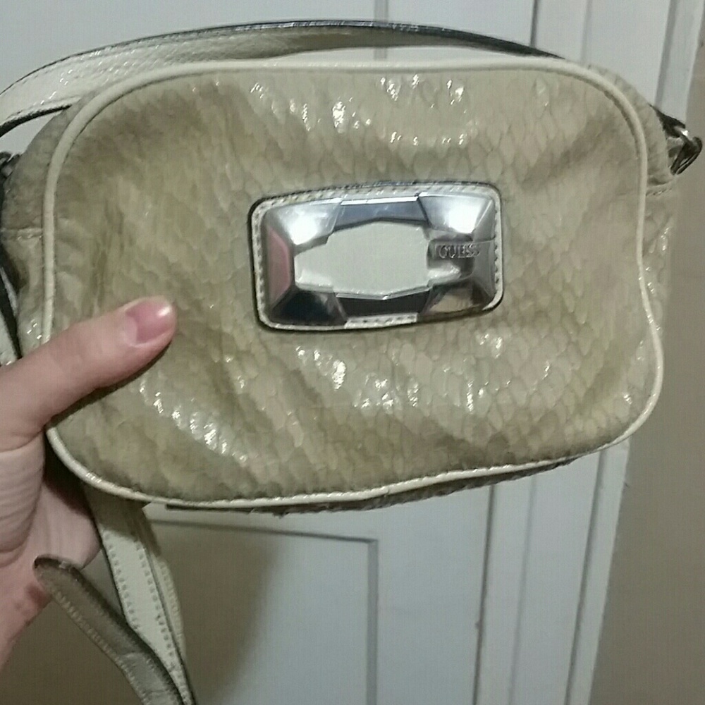 Guess crossbody bag