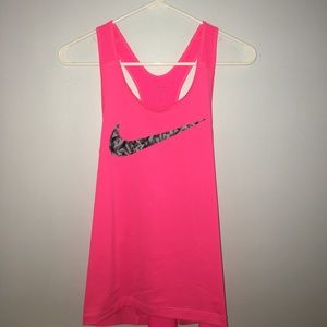 Nike Pro Dri-Fit tank top! Soze:Medium